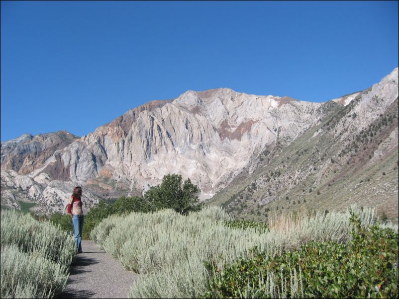 2005-08-21 Convict Lake (01) Mt Laurel